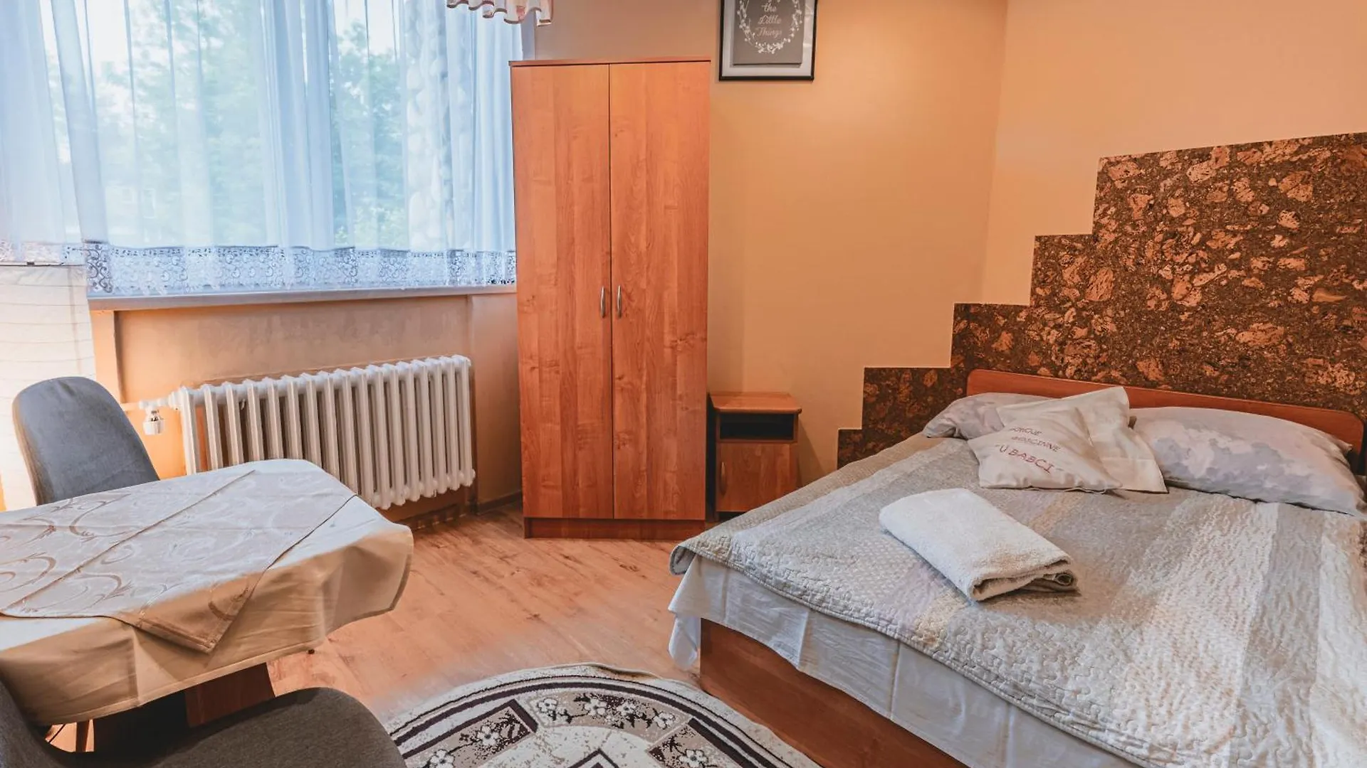 B&B Pokoje Goscinne U Babci 자코파네